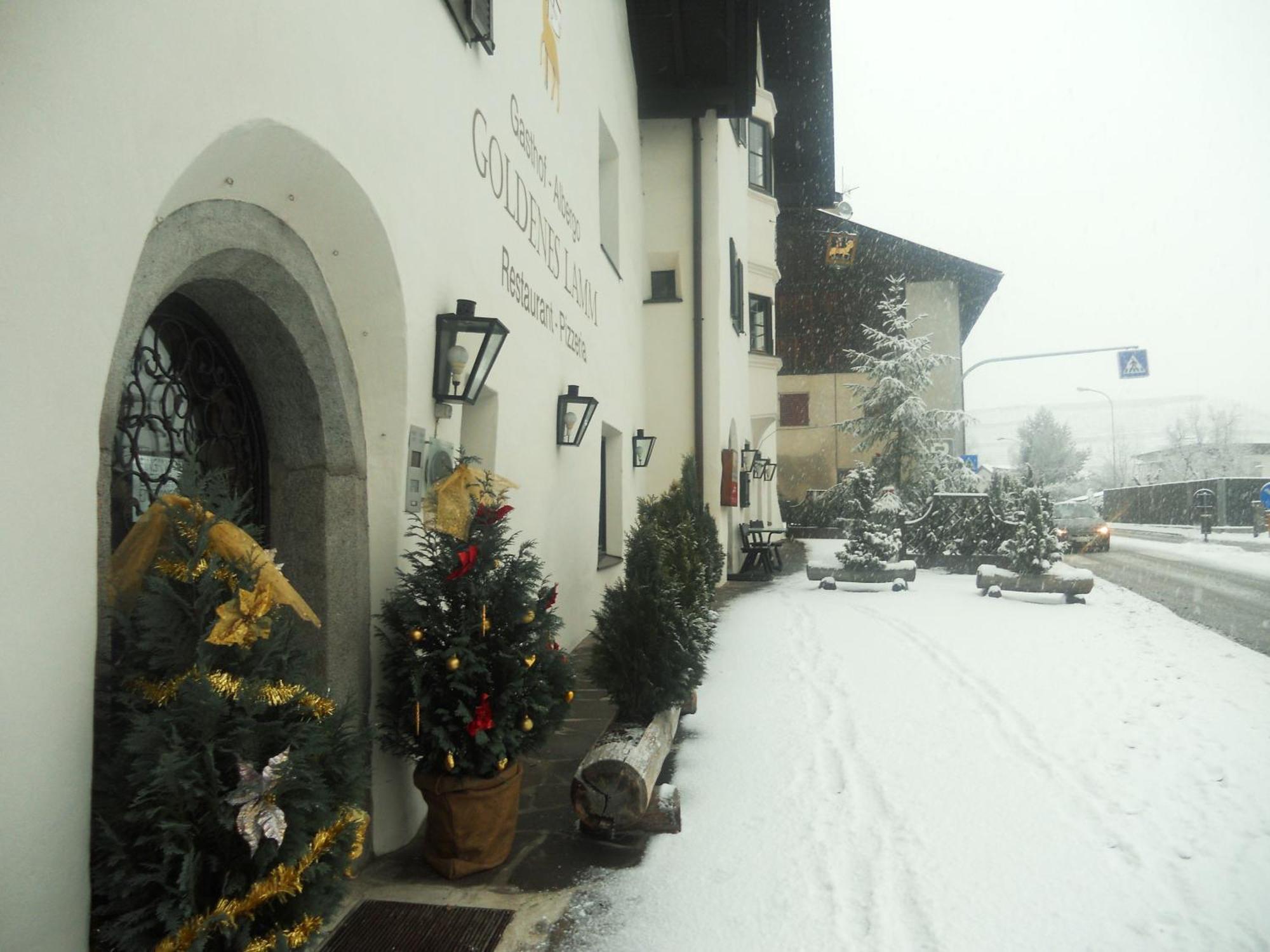 Gasthof Goldenes Lamm Vahrn 외부 사진