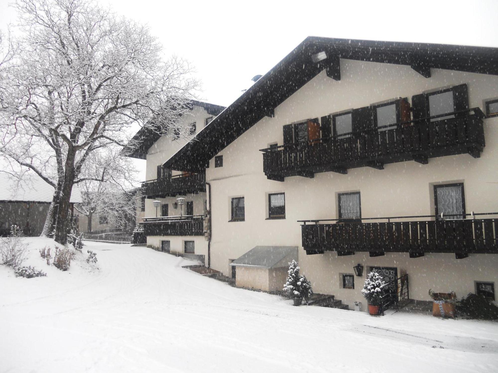 Gasthof Goldenes Lamm Vahrn 외부 사진